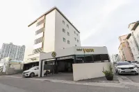 Yam Pohang Terminal - parking
