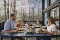 Glass Cabin Retreat w Hot Tub Sauna Epic Views - 4-Star