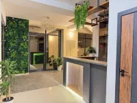 Generator - Hostels