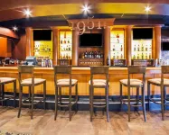 Comfort Suites - bar