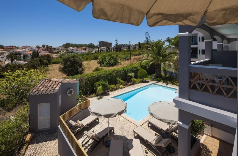 Costa d'Oiro Ambiance Village