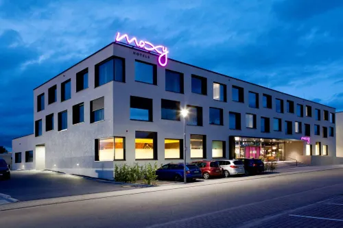 Moxy Rust - Haustierfreundliche