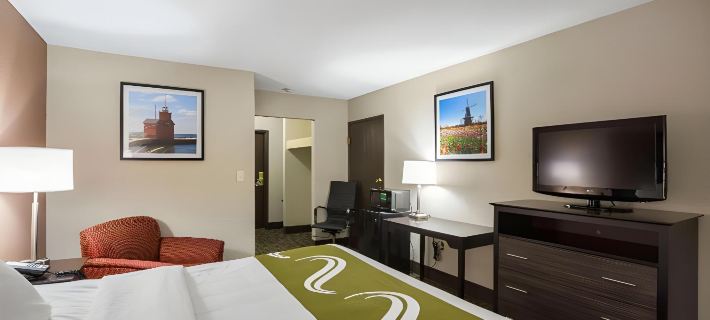 AmericInn by Wyndham Holland MI Hotels in Ottawa County