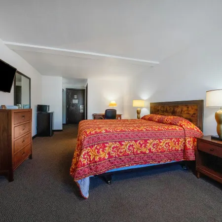 Unicorn Inn by OYO Portland