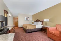 Clarion Inn I-94 Near Expo Center - parking