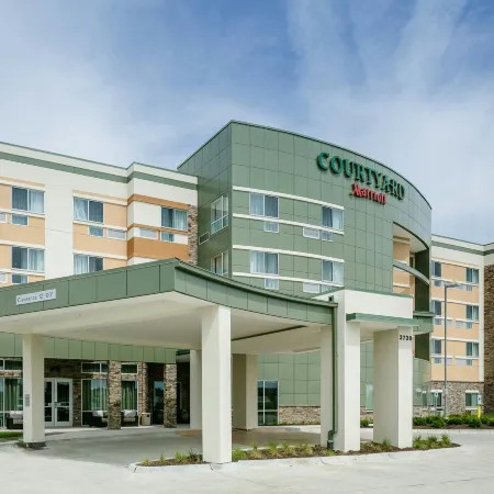 Courtyard Omaha Bellevue at Beardmore Event Center