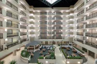 Embassy Suites by Hilton Fort Myers Estero - 3-Star