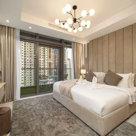 Stylish 2BR in Paramount Infinity Pool