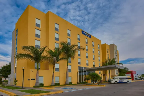 City Express by Marriott Tehuacan - 3 Sao