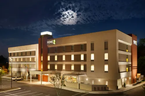 Home2 Suites by Hilton Durham Chapel Hill - Pools