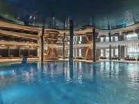 Das Edelweiss - Salzburg Mountain Resort - Yüzme Havuzu
