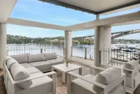 Sydney Harbour-Front Home With Views & Parking - parcheggio
