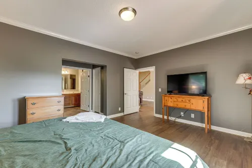 Hiking Days, Campfire Nights! Hot Springs Hideaway -  Privatzimmer