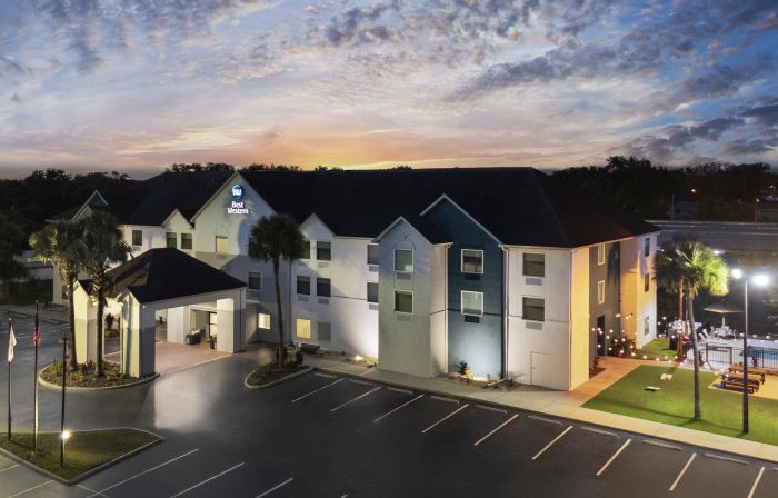 Best Western Auburndale Inn  Suites