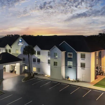 Best Western Auburndale Inn Suites
