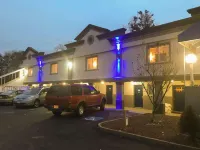 Motel 6 Toms River, NJ Near Seaside Heights - parking