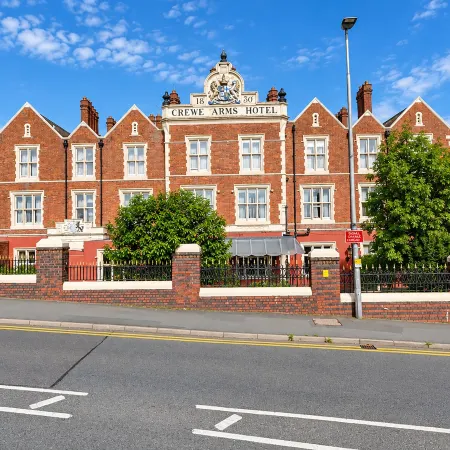 Belvilla Crewe Arms Hotel