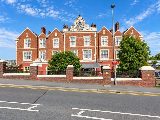 Belvilla Crewe Arms Hotel