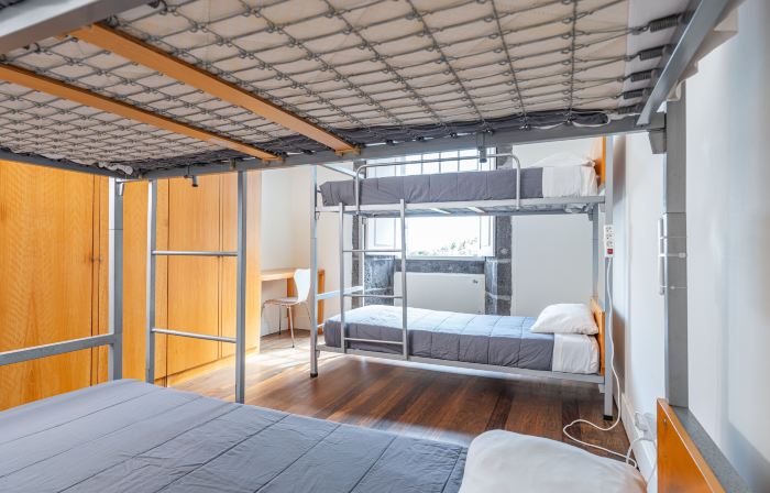 Azores Youth Hostels - Pico