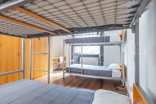 Azores Youth Hostels - Pico - navetta aeroportuale