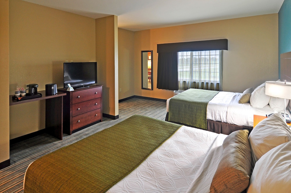 Best Western Plus Patterson Park Inn