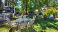 Barrass's John Bright Motor Inn Hotels in Tawonga