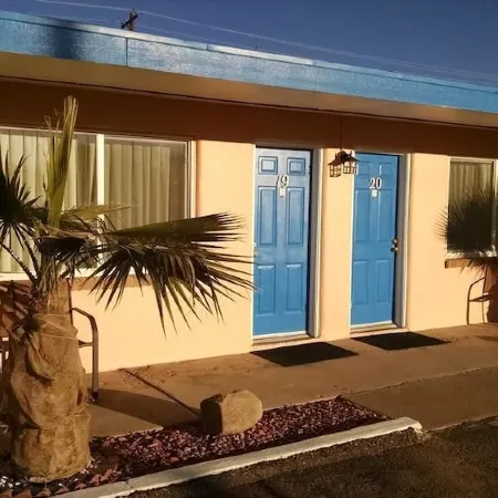 White Sands Motel