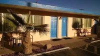 White Sands Motel - 2-Star