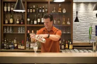 Embassy Suites by Hilton Phoenix Tempe - bar