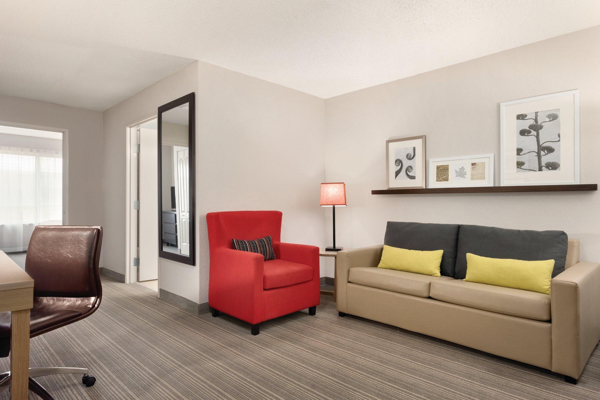 Country Inn & Suites by Radisson, Merrillville, IN