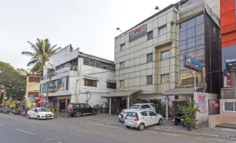 Hotel Nandhini-Minerva Circle