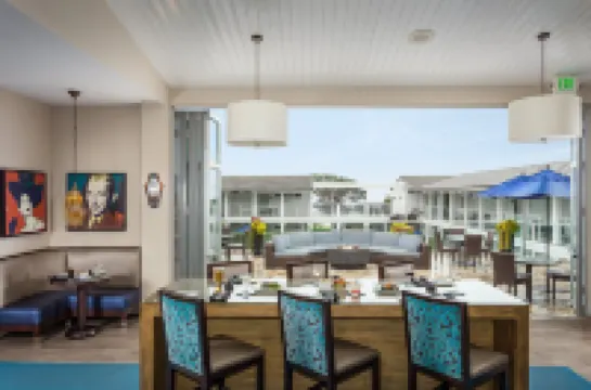 โรงแรม อินดิโก ซานดิเอโก เดลมาร์ บาย IHG