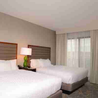 Embassy Suites by Hilton Boston Marlborough Rooms