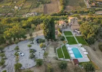 Le Querce Farmhouse - Pools