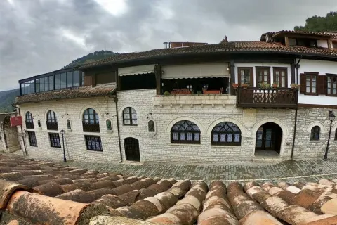 Hotel Mangalemi