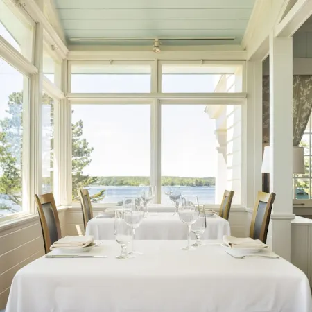 Spruce Point Inn Resort and Spa