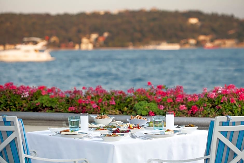 Four Seasons Hotel Istanbul at The Bosphorus