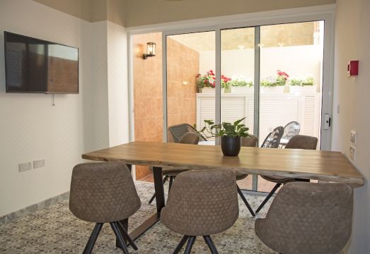 3. 레이디 톳드..