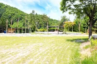 Jecheon Tourist Farm Hanok Stay - Pools