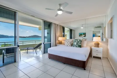 Lagoon 202 on Hamilton Island