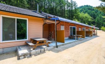 Hongcheon Samteo Pension
