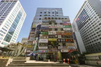 Changwon Jungang-Dong Renaissance Hotels in Seongsan-gu