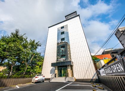 Pohang Jukdodong Gallery Hotel