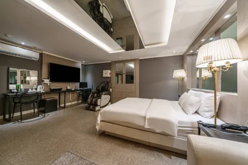 HoTel Kino