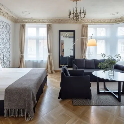 Neiburgs Hotel Hotels near Jauniela