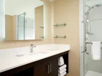 Residence Inn Montreal Downtown Hotel in zona Museo Redpath
