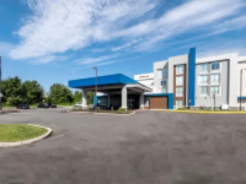 ハンプトン イン スウェズボロ フィラデルフィア グロスターのホテル