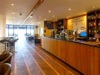Springfield Hotel and Restaurant - bar