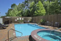 Holiday Inn HAMMOND by IHG - Uima-altaat