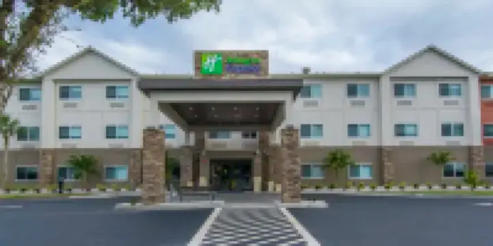 Holiday Inn Express NAPLES SOUTH - I-75 by IHG